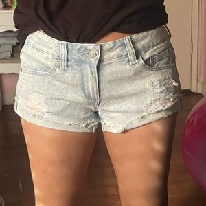 blue and white wash off color, from the brand garage, size 3 runs a bit small